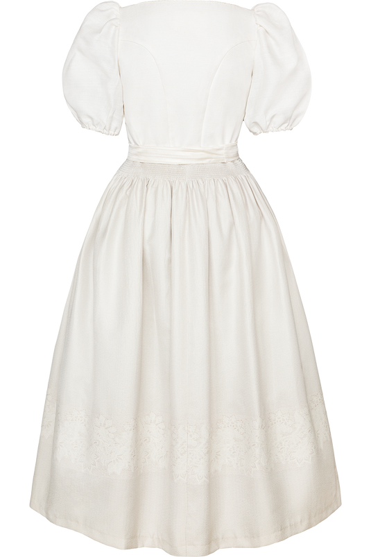 Hochzeitsdirndl lang mit Ärmel